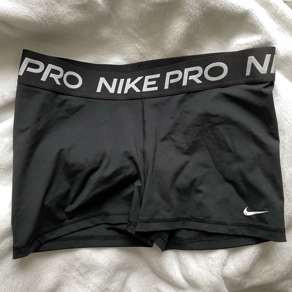 Nike pro women's 365 3" short
